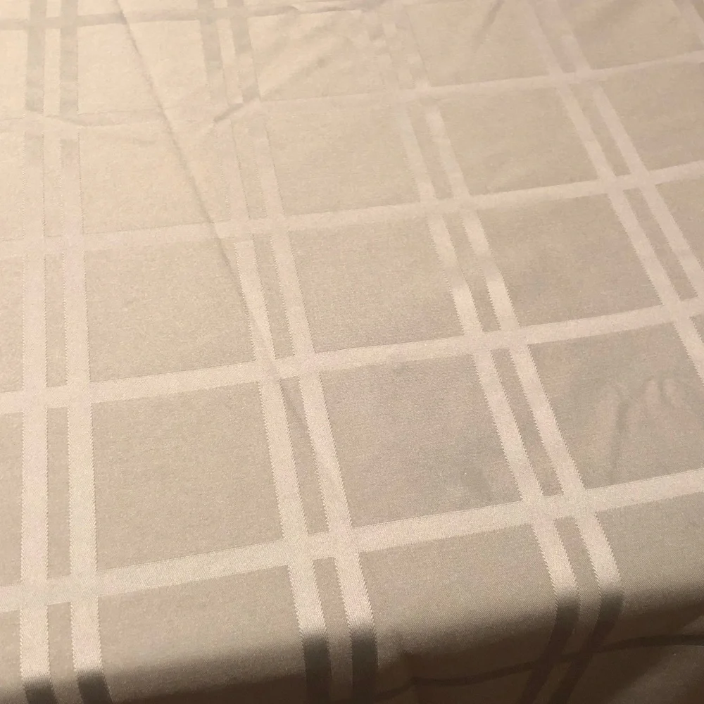 Elegant Sage Color Oval Plaid Tablecloth